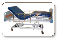 Metal body motorized beds to change a position of sleep of hospitalised patients for their cure treatment.